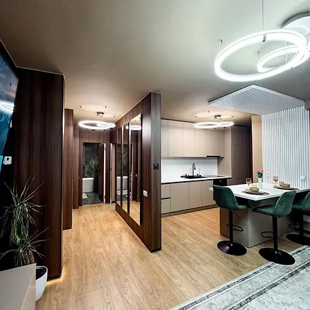 Voyager- Underground Parking, Kingsize Bed קלוז'-נאפוקה