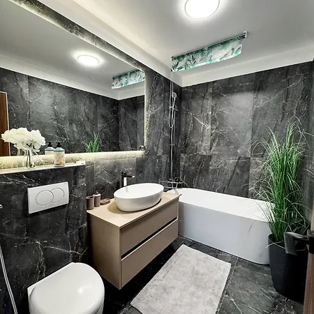 Voyager- Underground Parking, Kingsize Bed * קלוז'-נאפוקה